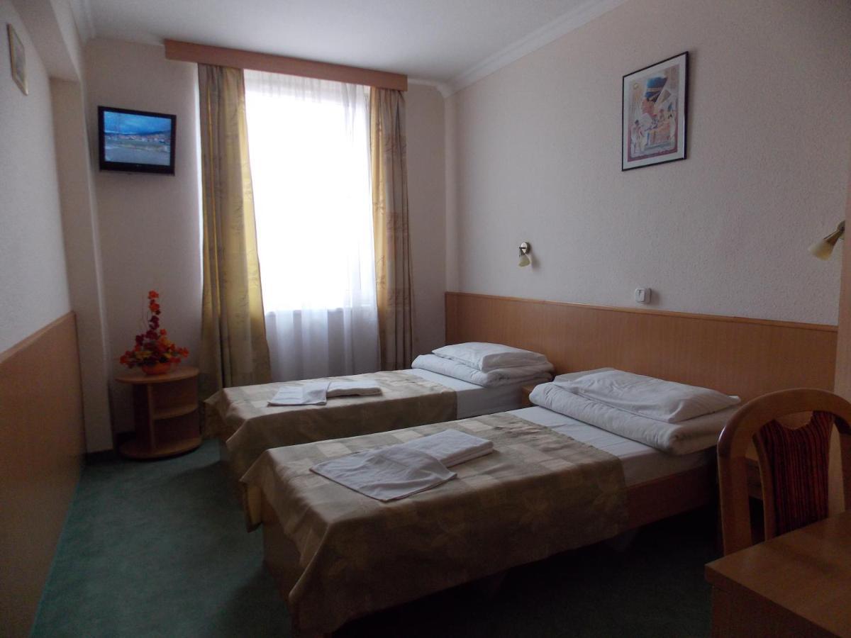 Hotel Zuglo — Photos 3